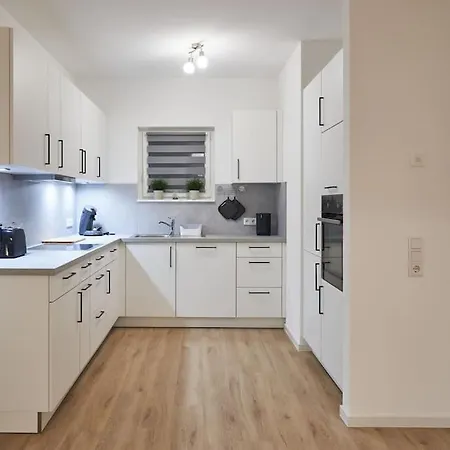 Apartment Wohnen Auf Zeit & Ferien In - *