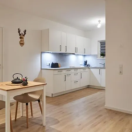 Apartment Wohnen Auf Zeit & Ferien In - *